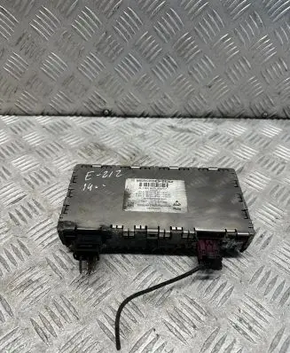 Mercedes-Benz E W212 Antenna control unit A1668202089 A1669027603 A1669003407