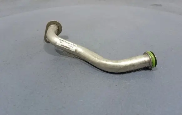 Nissan Atleon Turbo turbocharger oiling pipe/hose 05E145735D
