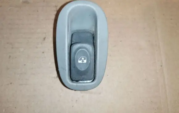Renault Scenic I Electric window control switch 7700836267