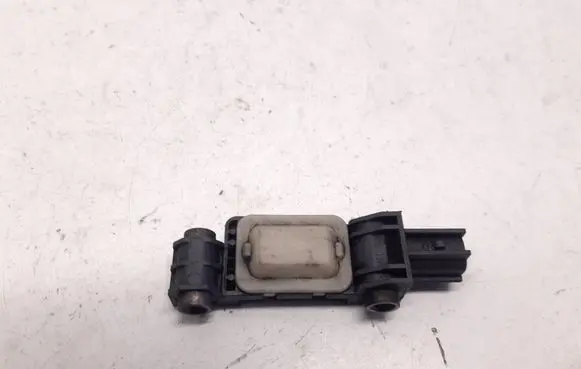 Audi A4 S4 B7 8E 8H Airbag deployment crash/impact sensor 8E0959651A 110211 A23410