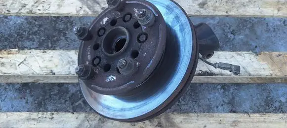 Ford Transit Custom Front wheel hub 