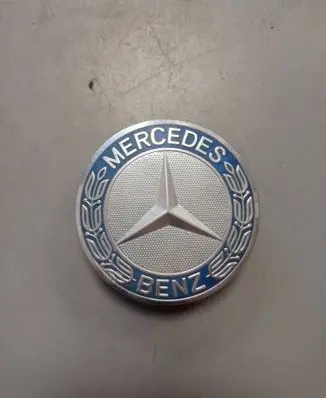 Mercedes-Benz C W205 Original wheel cap A1714000025 1714000025