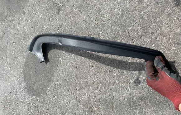 Mercedes-Benz C W205 Rain gutter A2056901041
