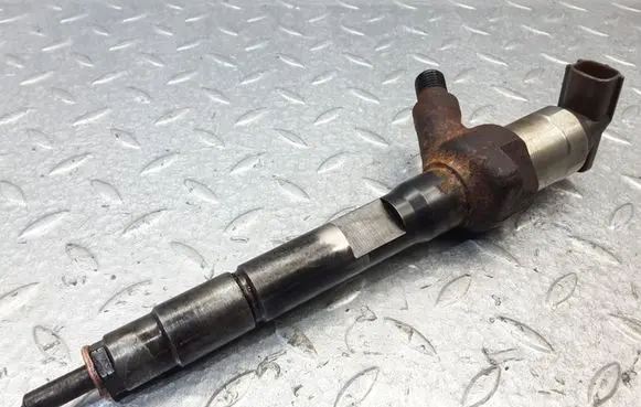 Mazda 6 Fuel injector R2AA R2AA13H50 001010K05600