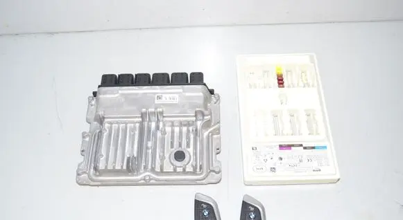 Engine ECU kit and lock set