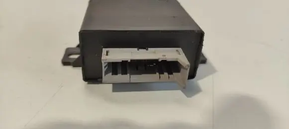 Audi A6 Allroad C5 Wing mirror control module 4A0907445A 5DS00561701