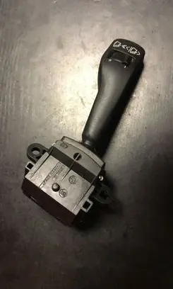 BMW 3 E46 Wiper control stalk 8363664