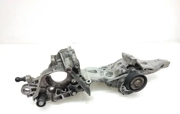 Skoda Octavia Mk3 (5E) Generator/alternator bracket 04L903143B 04L903316A