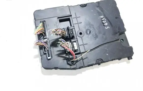 Renault Megane II Comfort/convenience module 8200525383 s118400140d