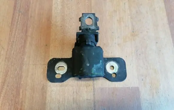 Muffler mount bracket/holder