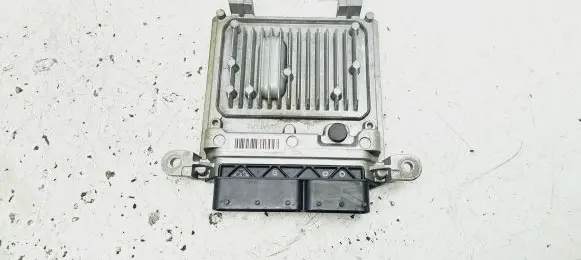 Mercedes-Benz E W212 Engine control unit/module A6519003701 A6519012101