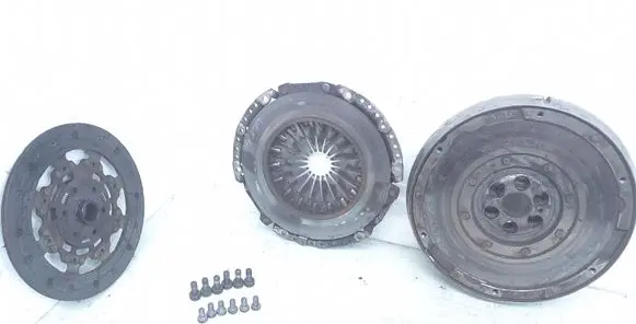 Volvo C30 Clutch set kit 3M517563CF 9654219380
