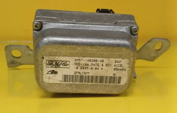 Ford Focus ESP acceleration yaw rate sensor 3M5T-14B296-AB 3M51-3C187-AF