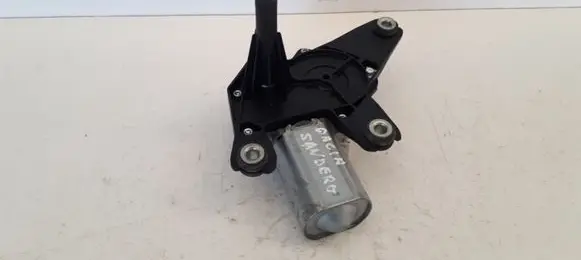 Dacia Sandero Rear window wiper motor 8200734582B W000004040