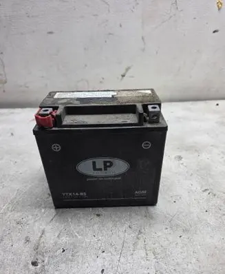 Mercedes-Benz E W211 Battery charger (optional) YTX14BS