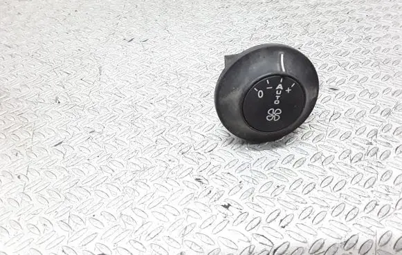 Peugeot 807 Climate control unit 1488941077