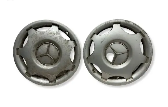 Mercedes-Benz C W203 R15 wheel hub/cap/trim 2034010024