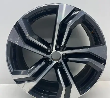Volvo XC90 R22 alloy rim 32209412