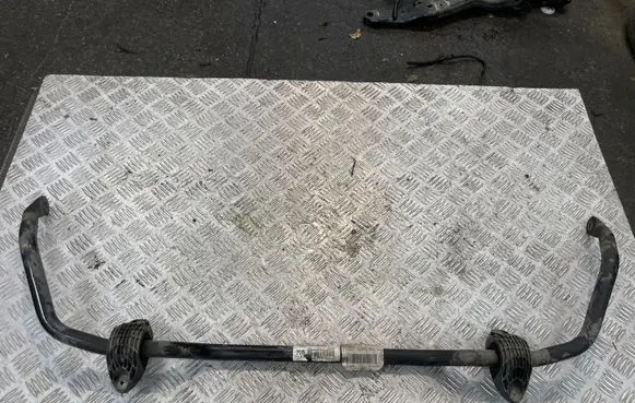 BMW 1 F40 Front anti-roll bar/sway bar 6859886