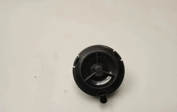 Mercedes-Benz A W176 Panel speaker 