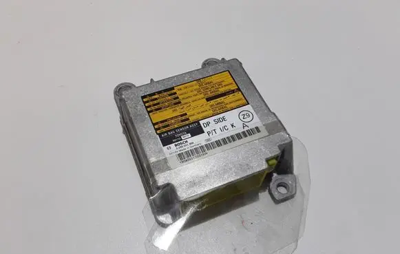 Lexus IS 220D-250-350 Airbag control unit/module 8917053110 0285001904