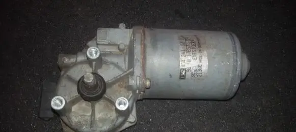 Ford Fiesta Wiper motor 96fb17b571da