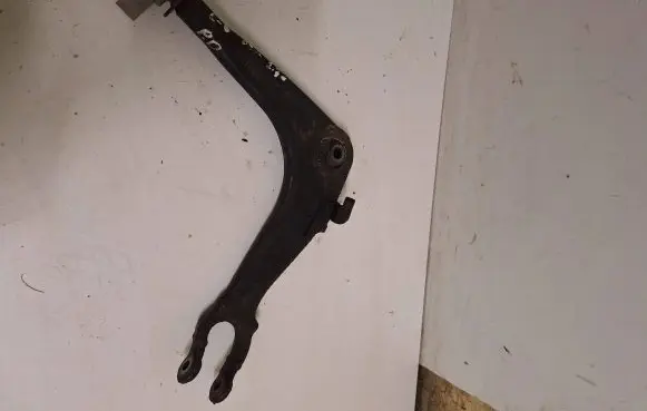 Citroen C6 Front lower control arm/wishbone