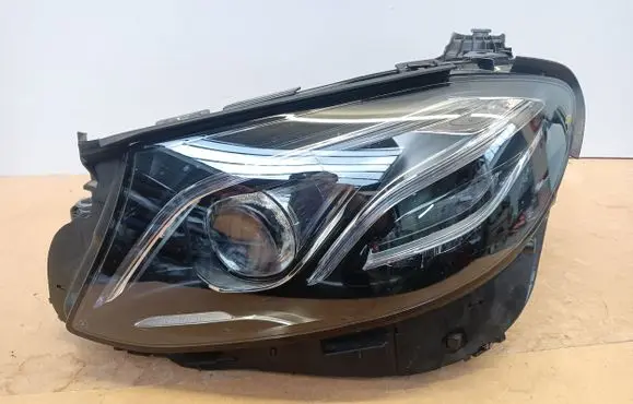 Mercedes-Benz E AMG W213 Headlight/headlamp 2139069508