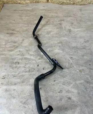 Volkswagen PASSAT B6 Engine coolant pipe/hose 038121151C