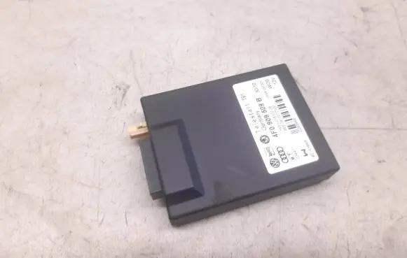 Audi A6 S6 C6 4F Auxiliary heating control unit/module 4F0909509B 9014399B 0411072100