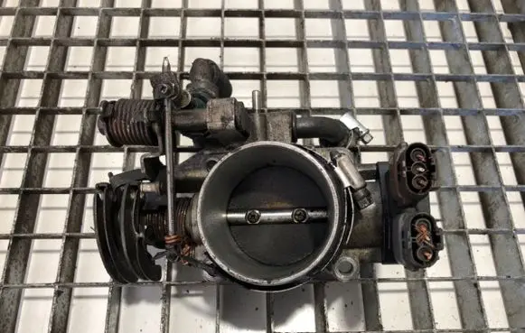 Nissan Pathfinder R50 Engine shut-off valve RTQ60-09