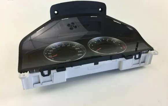 Volvo V70 Speedometer (instrument cluster) 31254534AA A657