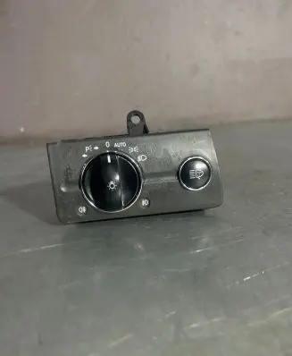 Mercedes-Benz E W211 Light switch 2115450104 04056000