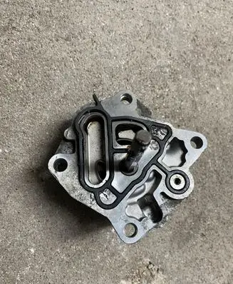 Alfa Romeo Giulia Oil pump 707416327082 327082 1403102