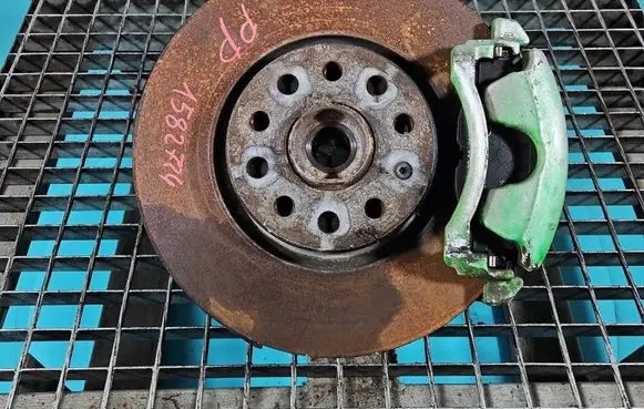 Volkswagen PASSAT B8 Front wheel hub spindle knuckle IMPRK1582724