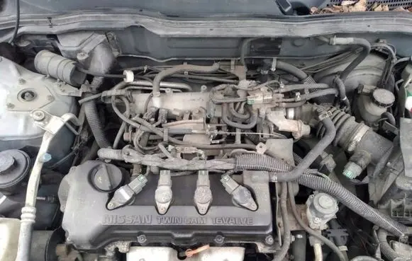 Nissan Almera N16 Engine