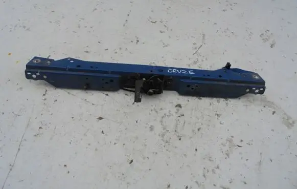 Chevrolet Cruze Top upper radiator support slam panel PASPRZEDNI
