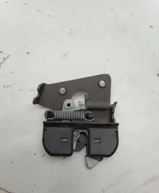 BMW 5 G30 G31 G38 Seat back rest lock catch 7112864