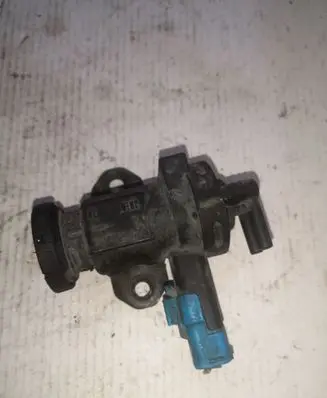 Peugeot 607 Turbo solenoid valve 3024368