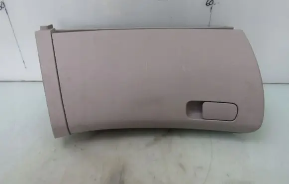 KIA Ceed Glove box 847601H000