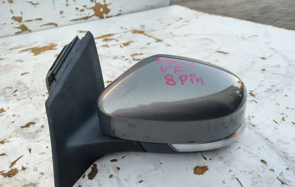 Ford Focus Front door electric wing mirror 