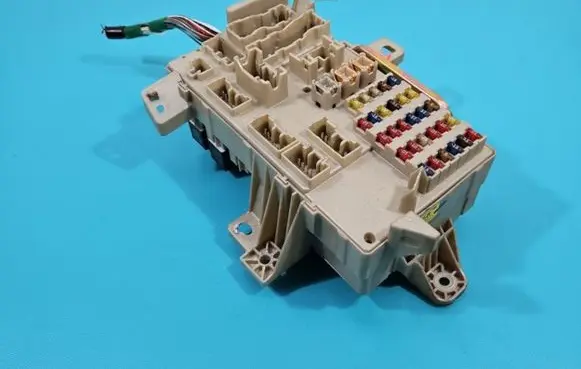 Toyota Camry Fuse box set 82730-06040-A IMPRK1368612