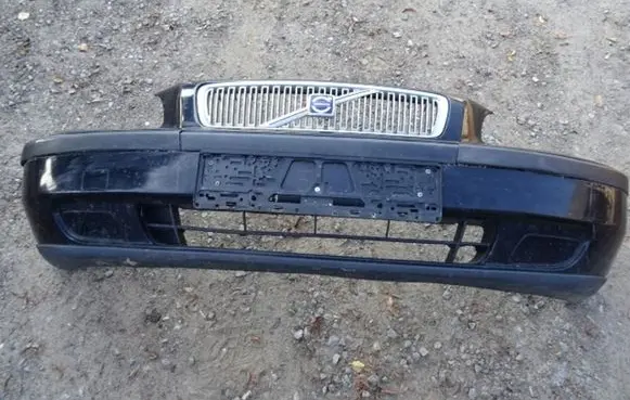 Volvo V70 Front bumper