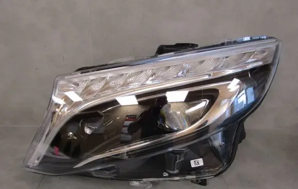 Mercedes-Benz V Class W447 Headlight/headlamp MERCEDESVITO447