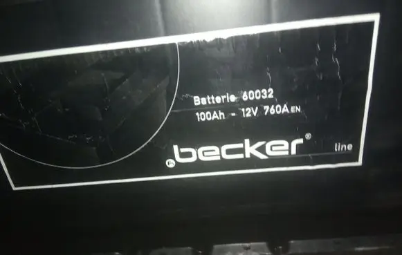 Peugeot 607 Car battery BECKER100AH760A