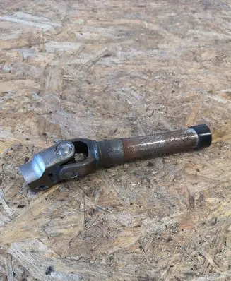 Hyundai i30 Steering column universal joint