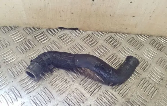 Chevrolet Captiva Engine coolant pipe/hose
