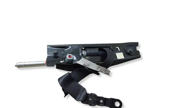 Volvo XC70 Front seatbelt 615309400C 6263140 6263140306