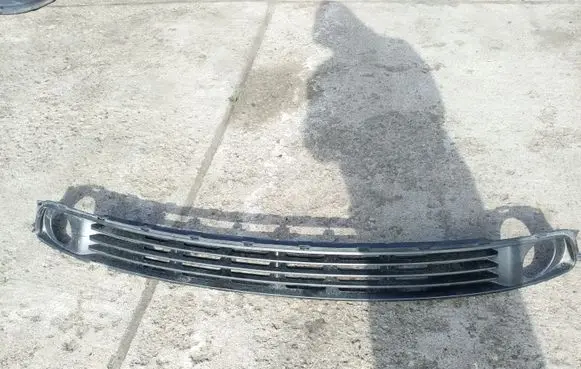 KIA Magentis Front fog light trim/grill