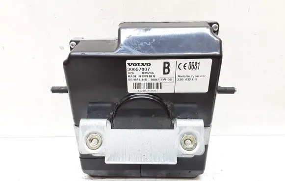Volvo XC90 GPS navigation control unit/module 30657807